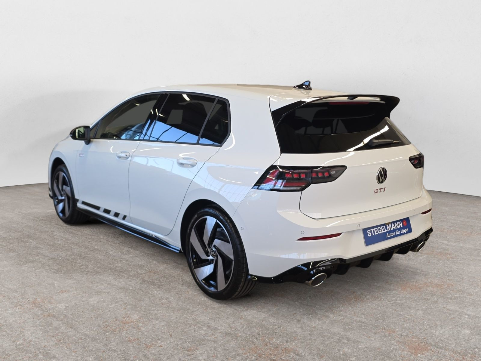 diagonalansicht-hinten-aussen