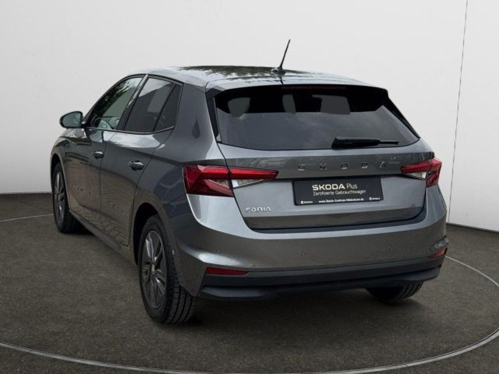 diagonalansicht-hinten-aussen