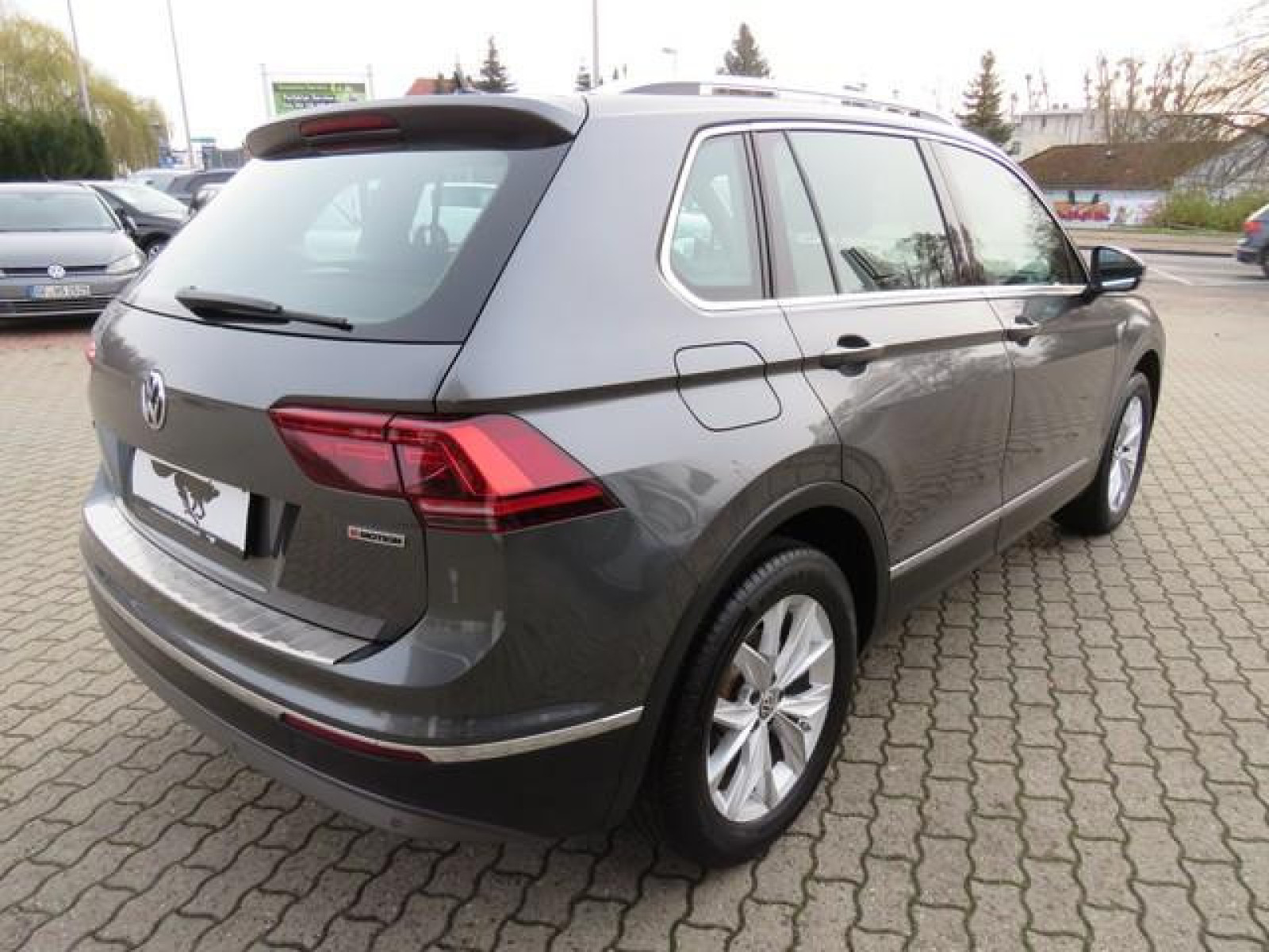 diagonalansicht-hinten-aussen