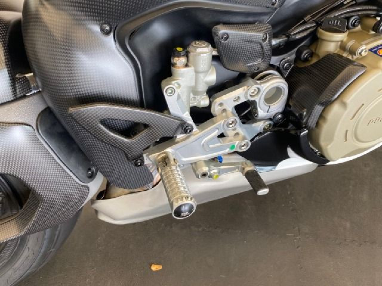 Ducati - Panigale V4_4