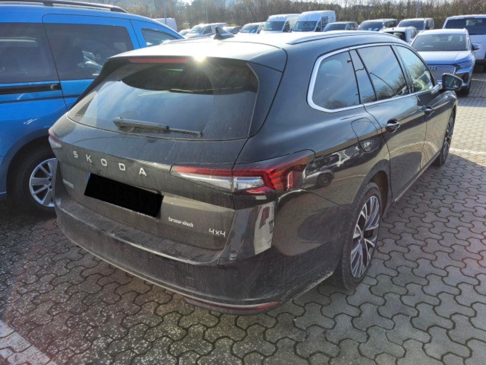 diagonalansicht-hinten-aussen