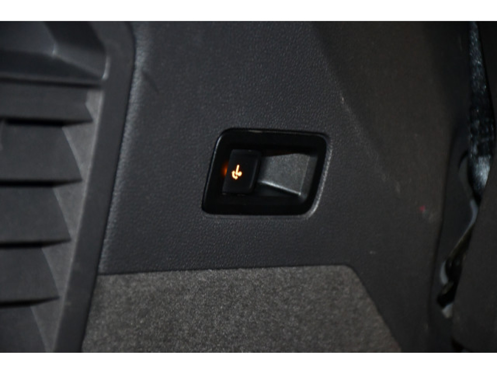 Volkswagen - Multivan_12