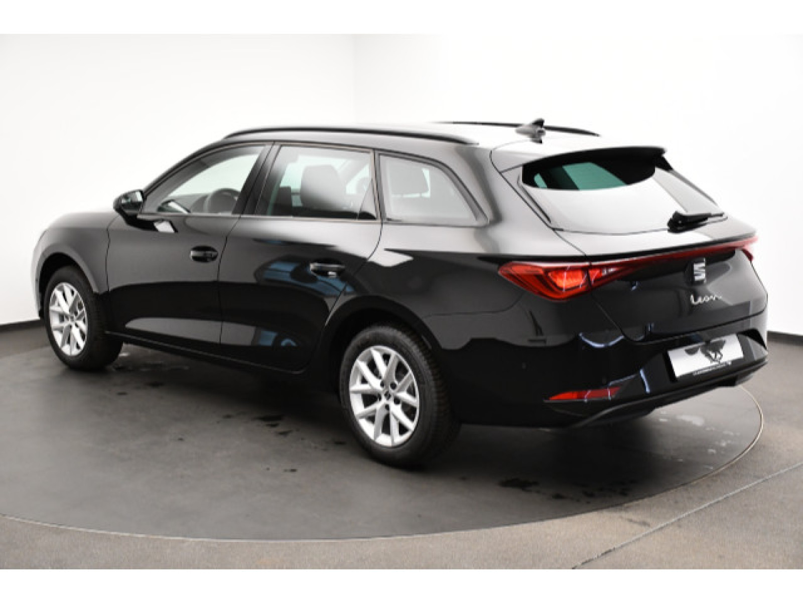 diagonalansicht-hinten-aussen