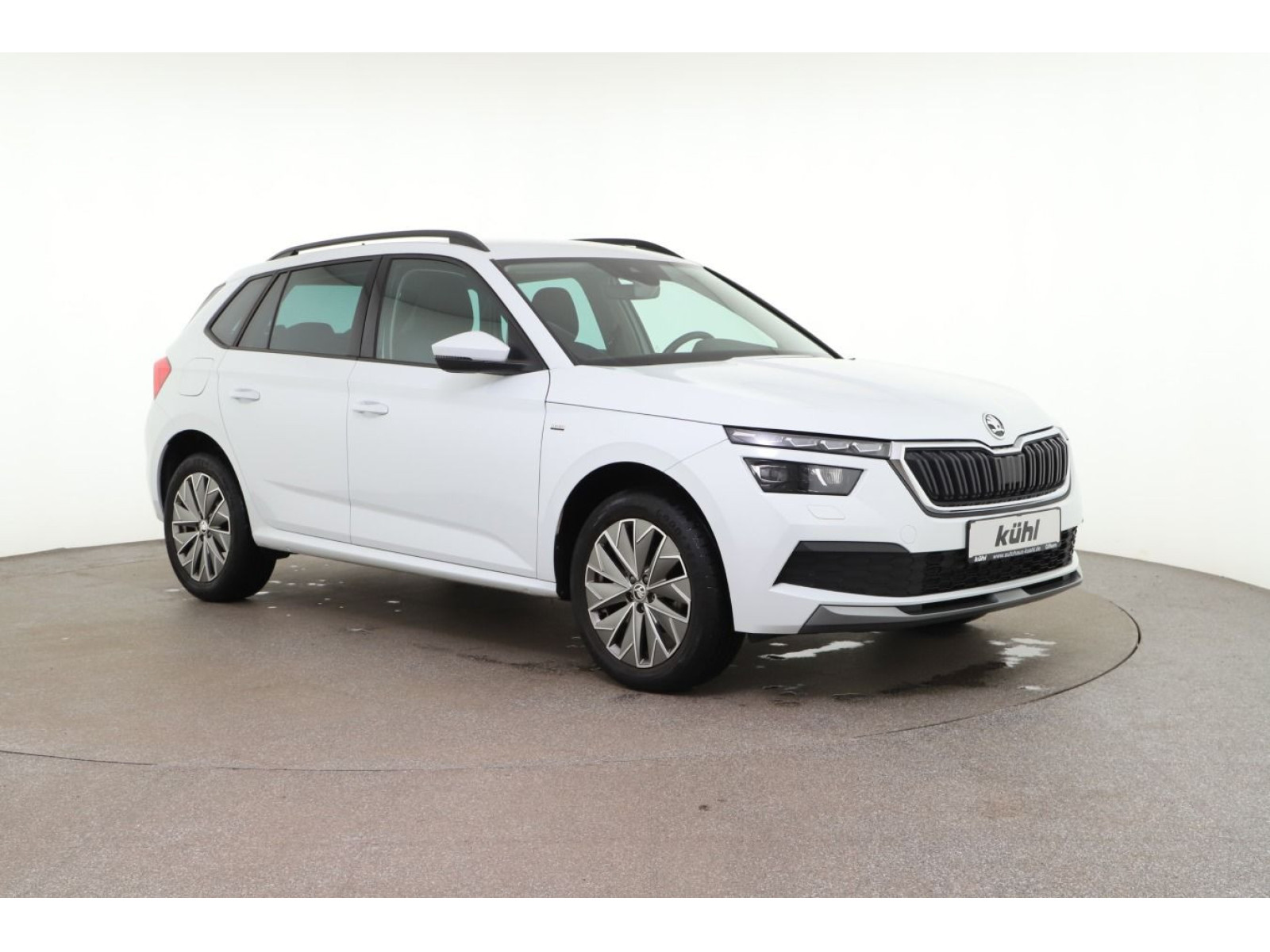 diagonal-frontansicht-aussen