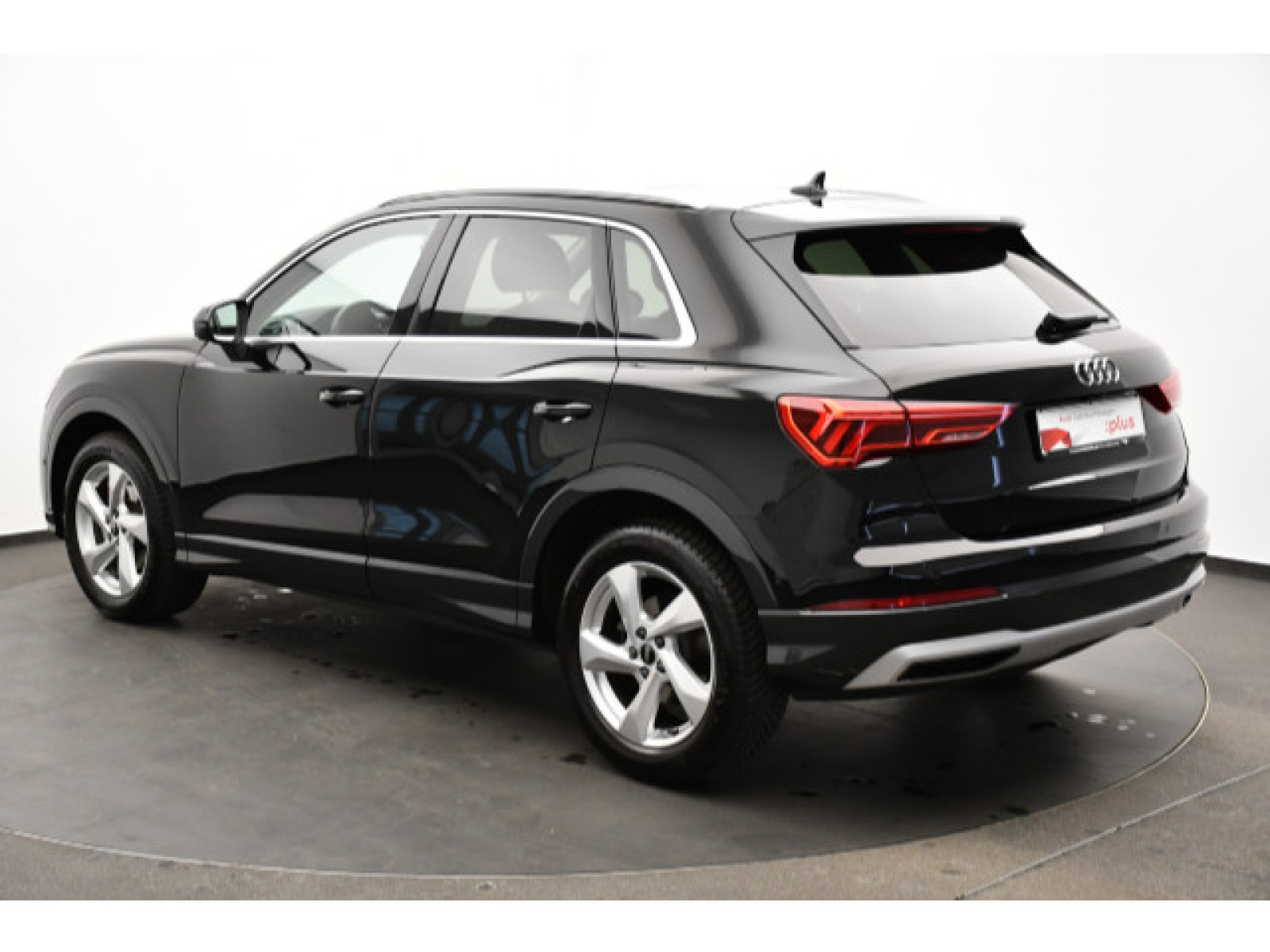 diagonalansicht-hinten-aussen