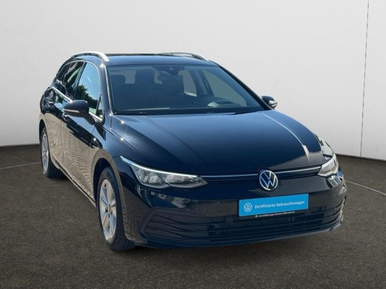 diagonal-frontansicht-aussen