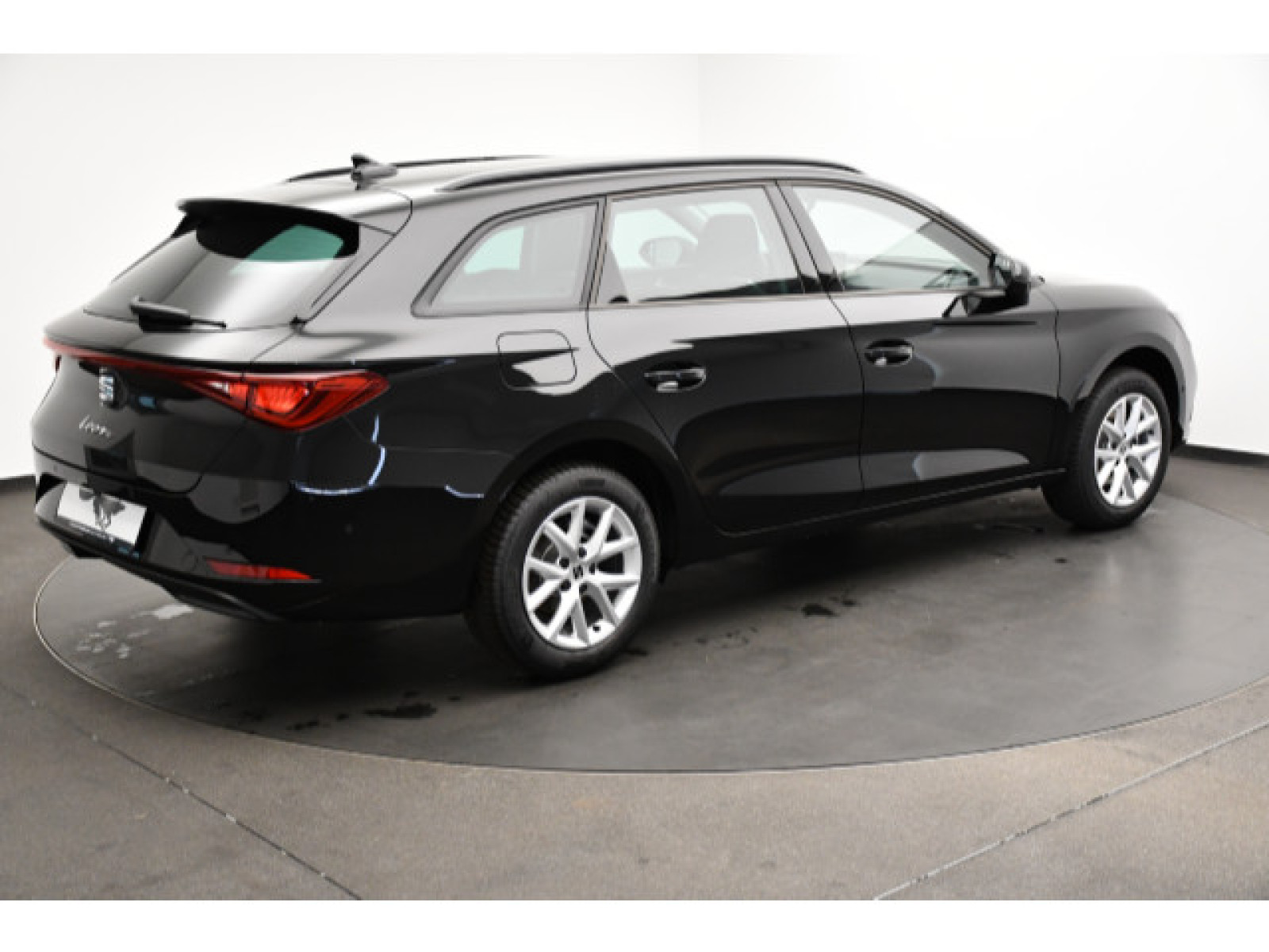 diagonalansicht-hinten-aussen