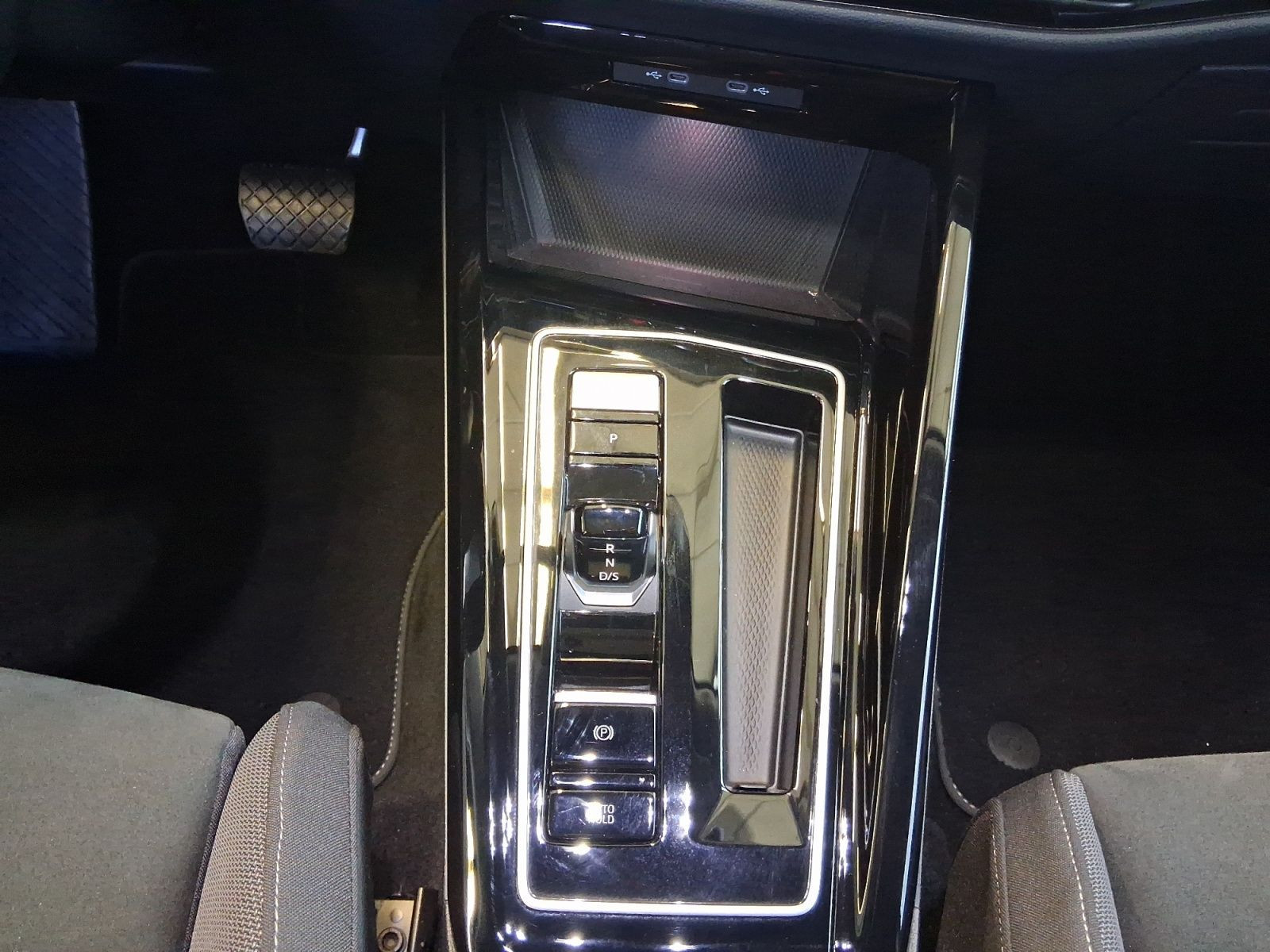 Volkswagen - Golf Variant_12