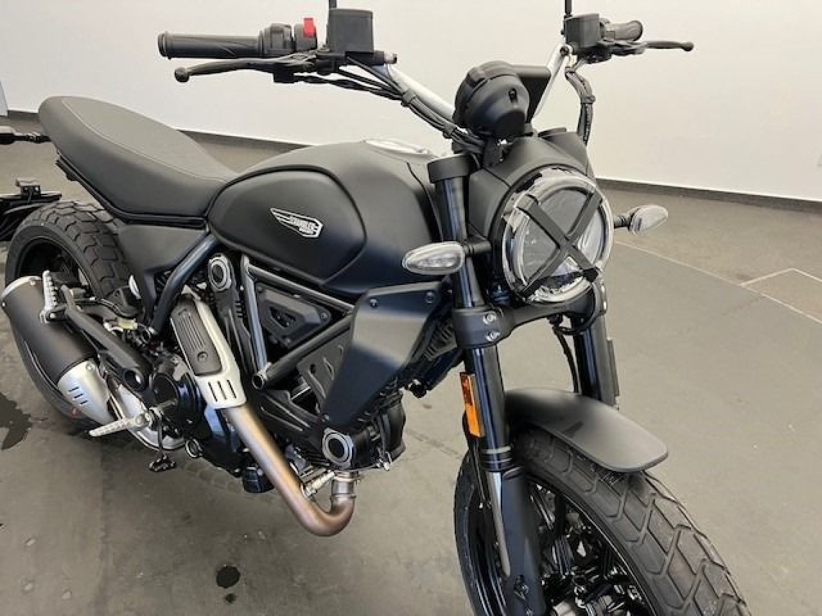 Ducati - Scrambler_5