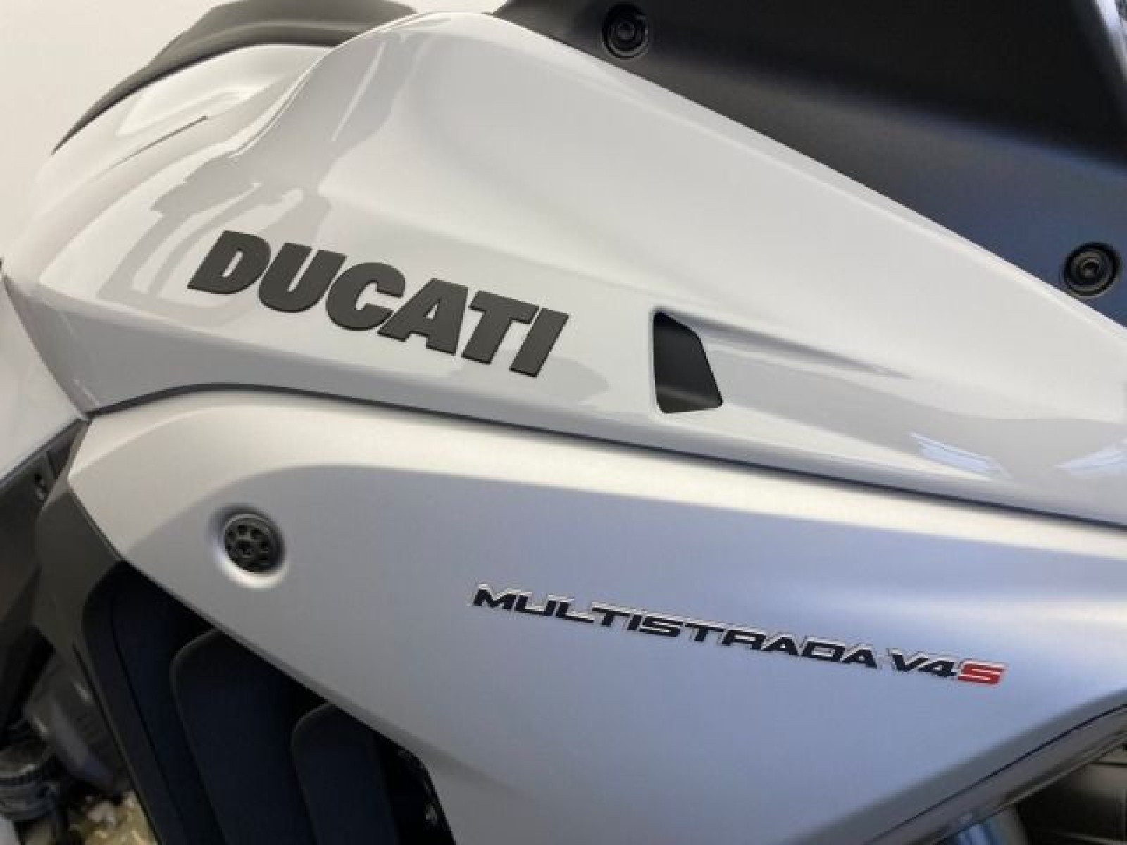 Ducati - Multistrada V4 S_5