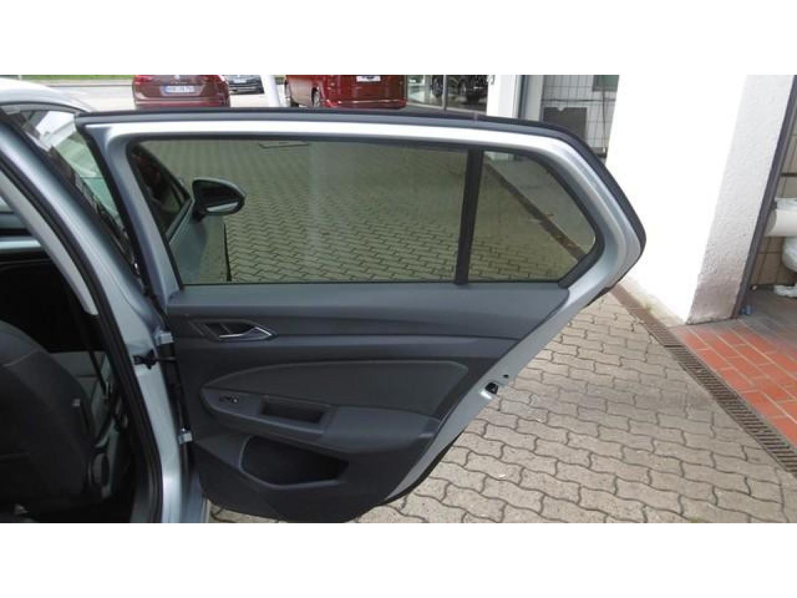 Volkswagen - Golf_16