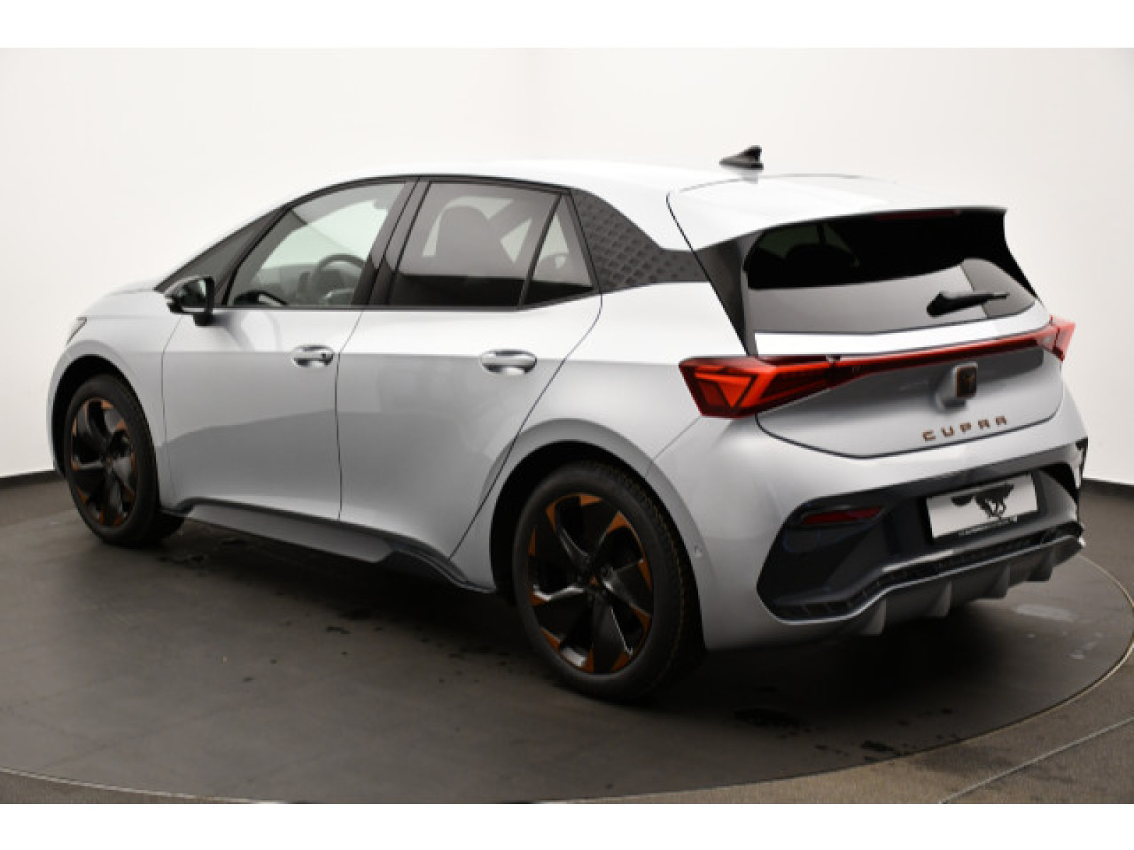 diagonalansicht-hinten-aussen