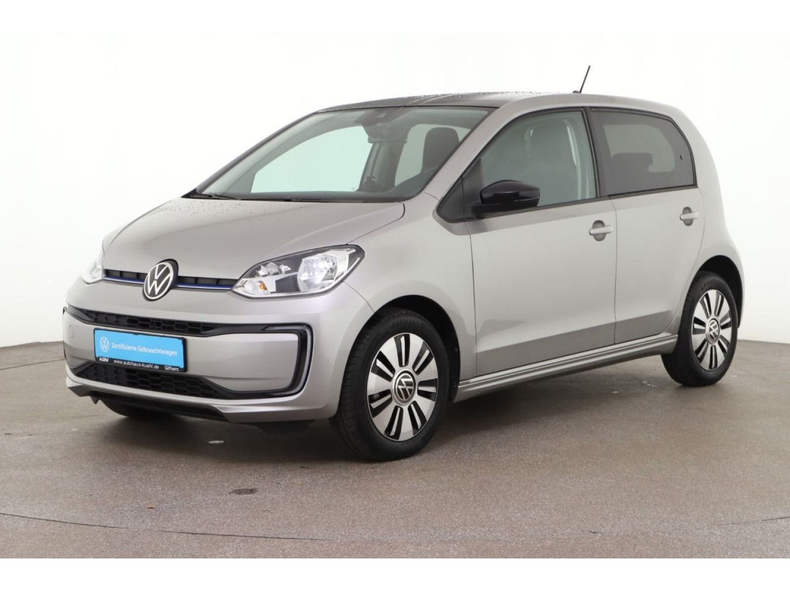 diagonal-frontansicht-aussen