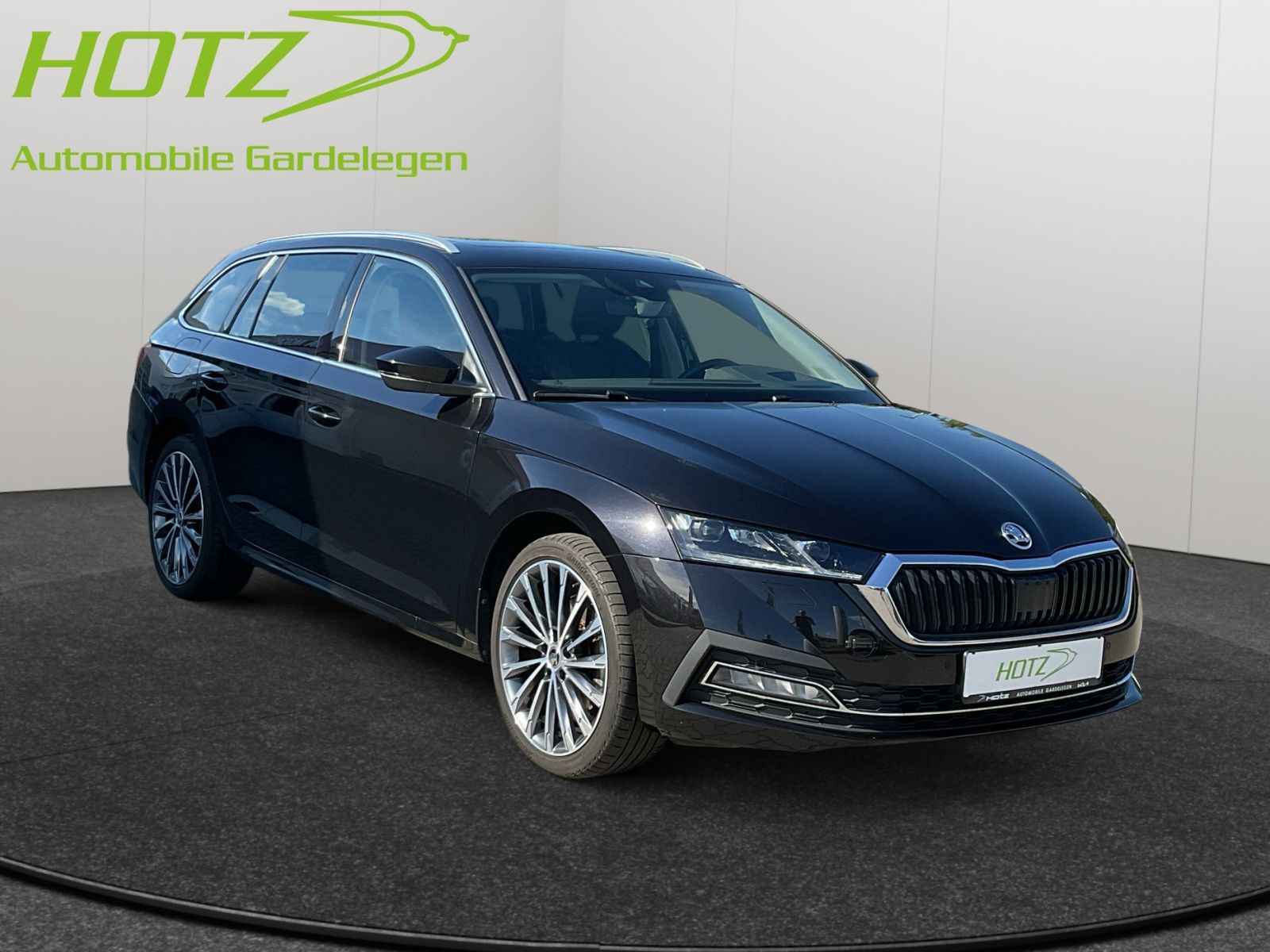 diagonal-frontansicht-aussen