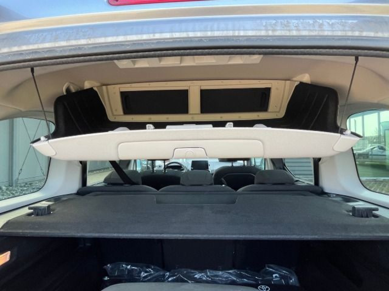 Toyota - PROACE CITY_17