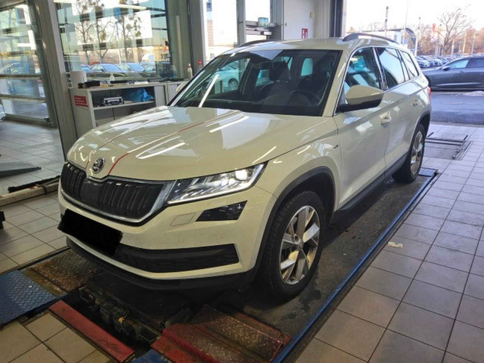 diagonal-frontansicht-aussen