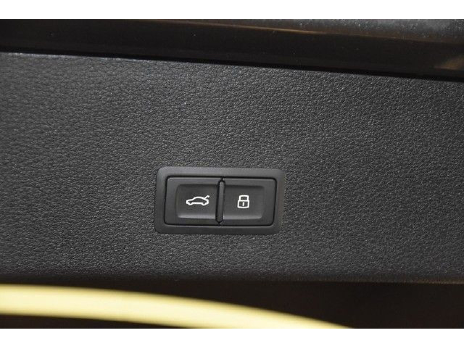 Audi - e-tron S Sportback_12