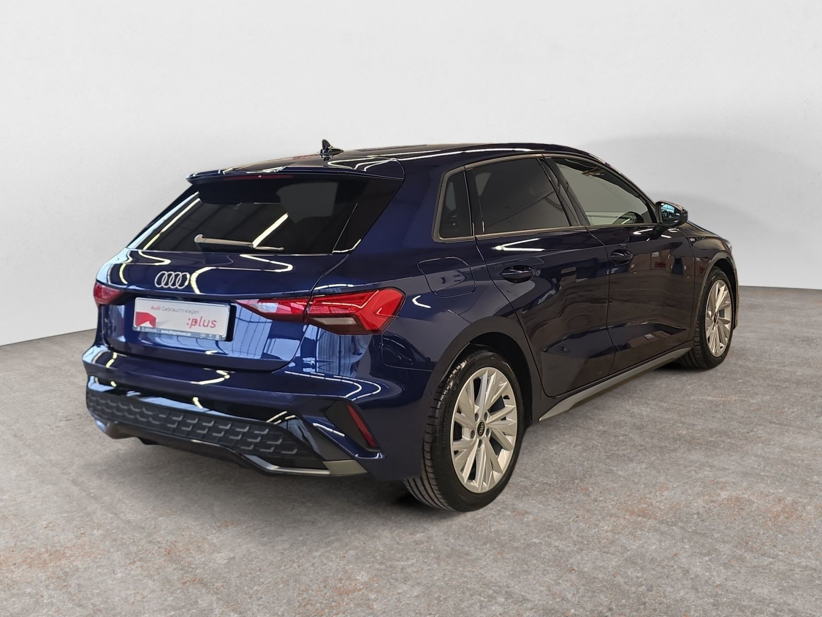 diagonalansicht-hinten-aussen