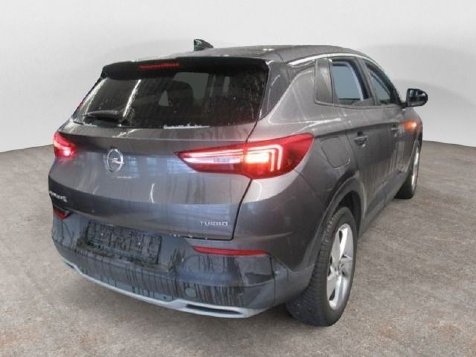 diagonalansicht-hinten-aussen