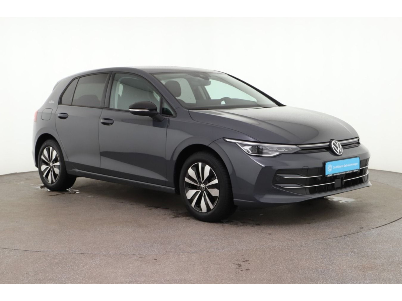 diagonal-frontansicht-aussen