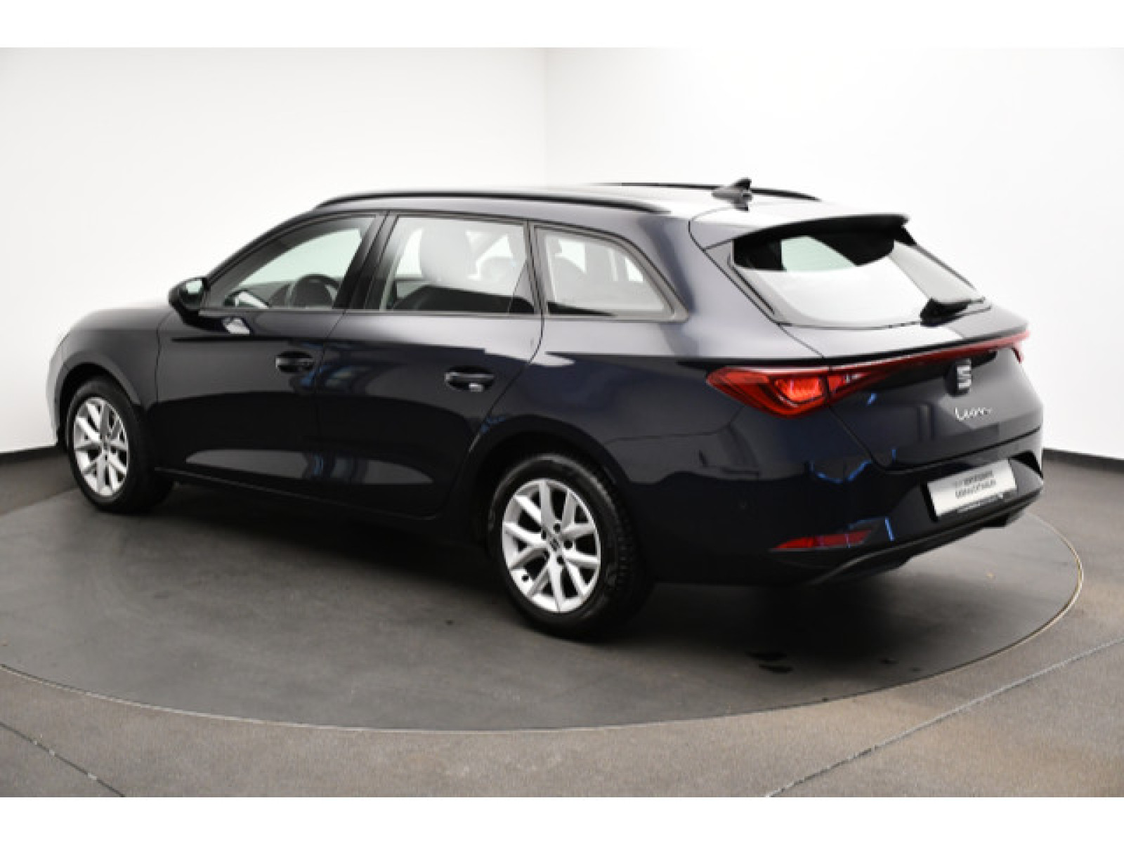 diagonalansicht-hinten-aussen