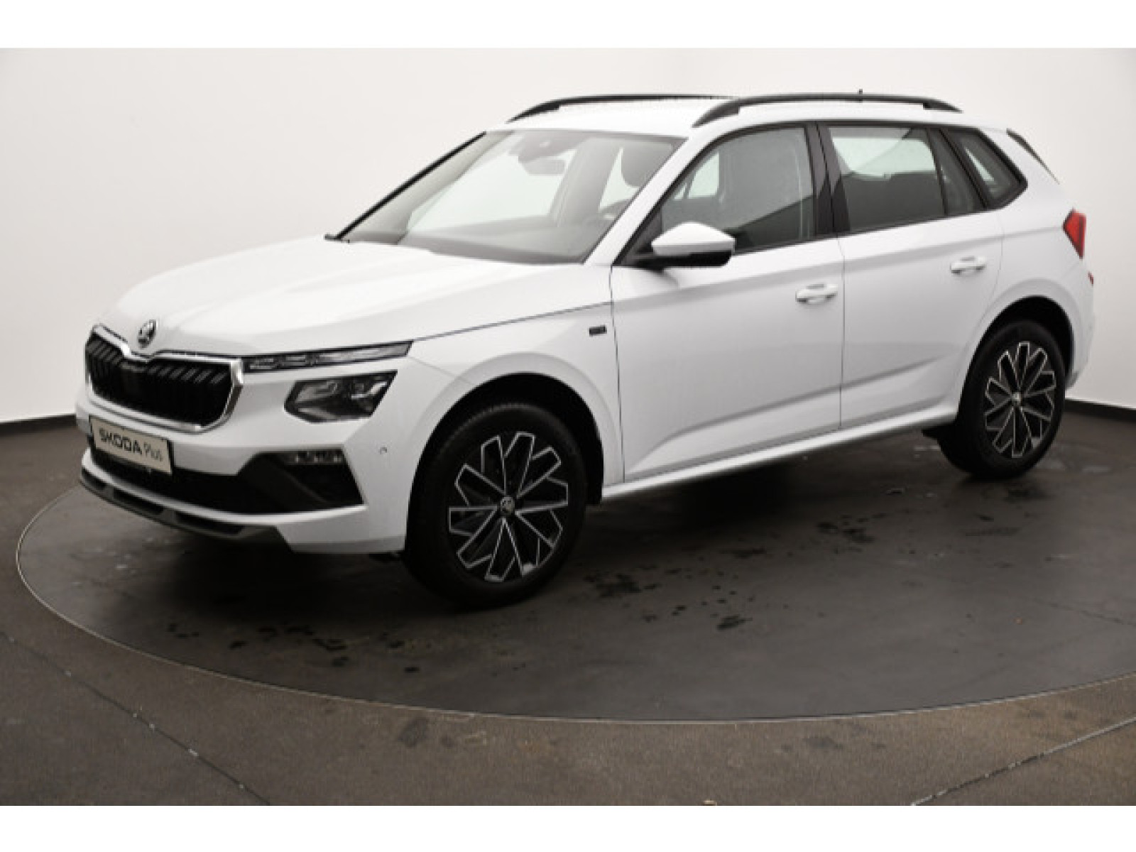 diagonal-frontansicht-aussen