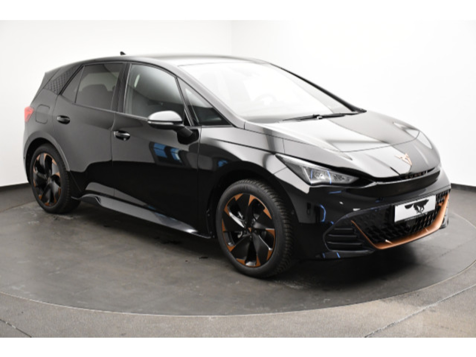 diagonal-frontansicht-aussen