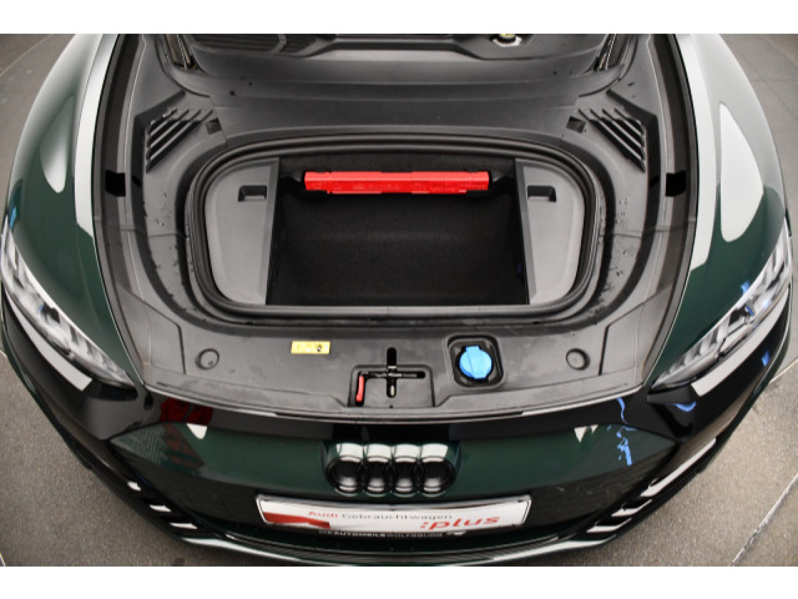 Audi - e-tron GT quattro_14