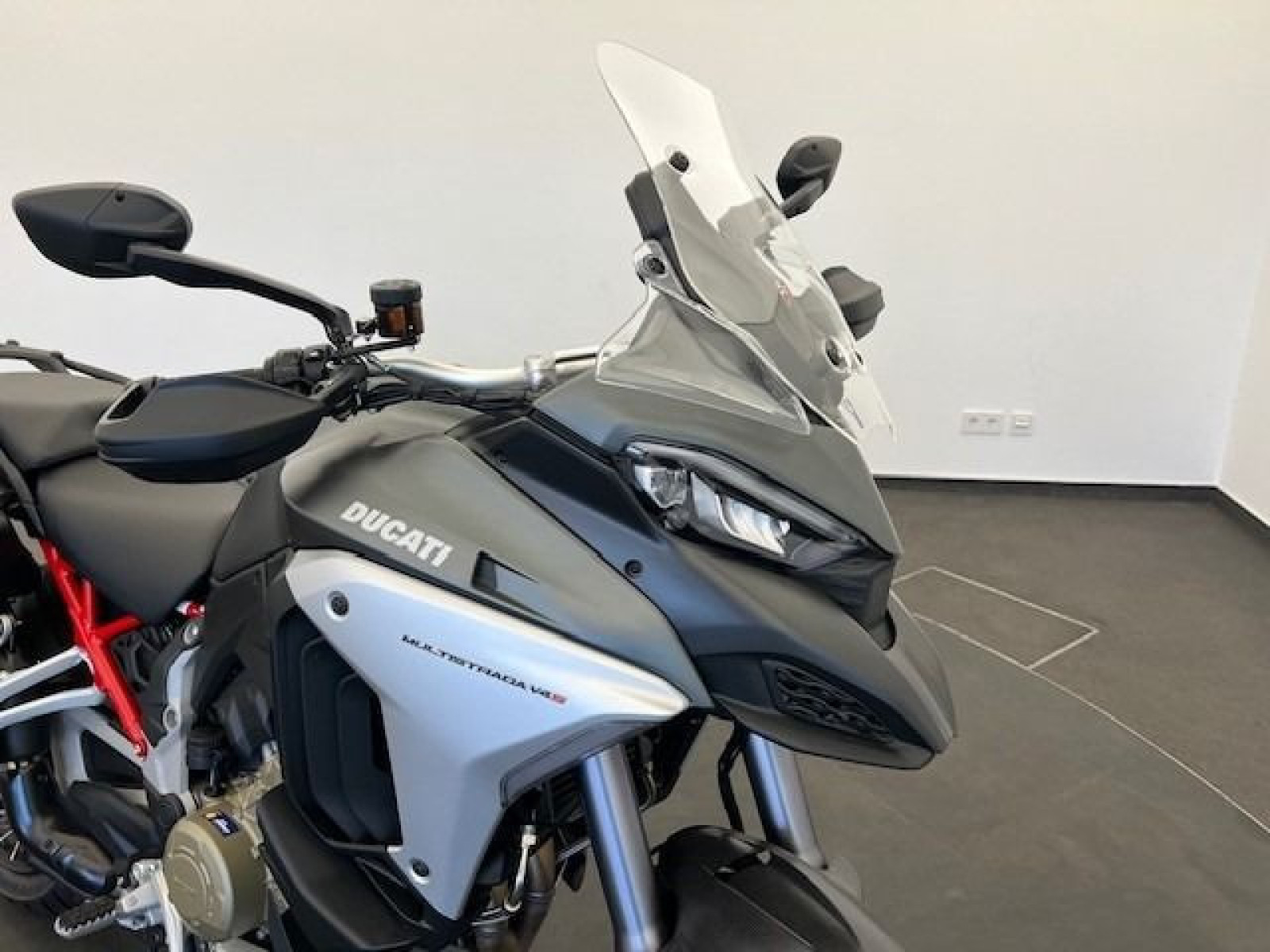 Ducati - Multistrada V4 S_6
