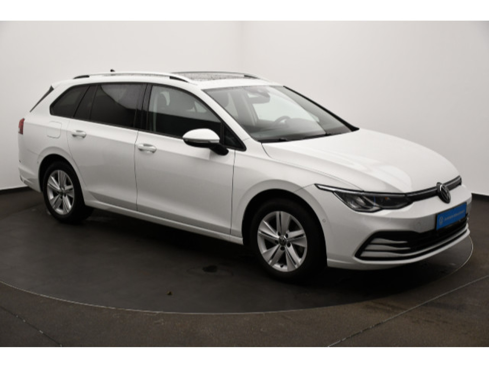 diagonal-frontansicht-aussen