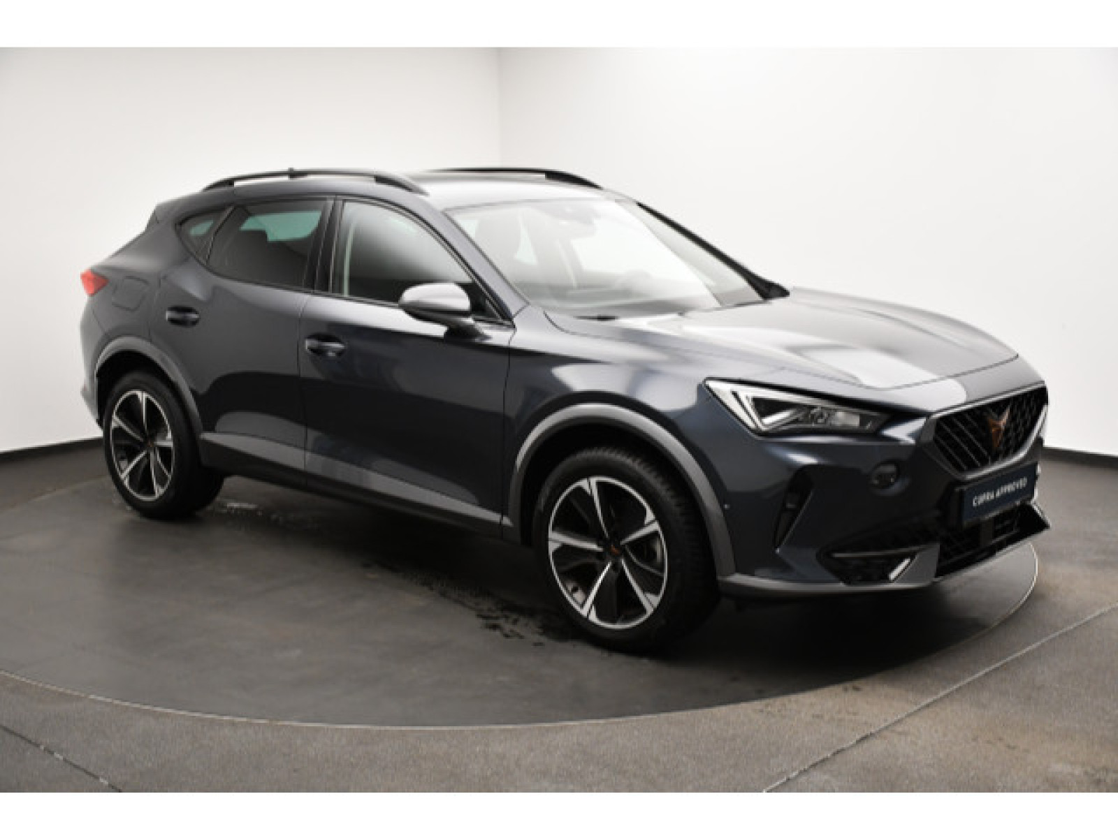 diagonal-frontansicht-aussen