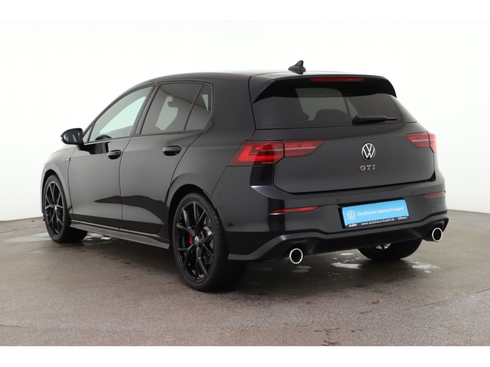 diagonalansicht-hinten-aussen