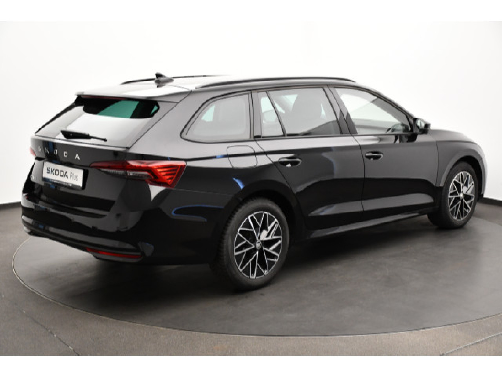 diagonalansicht-hinten-aussen