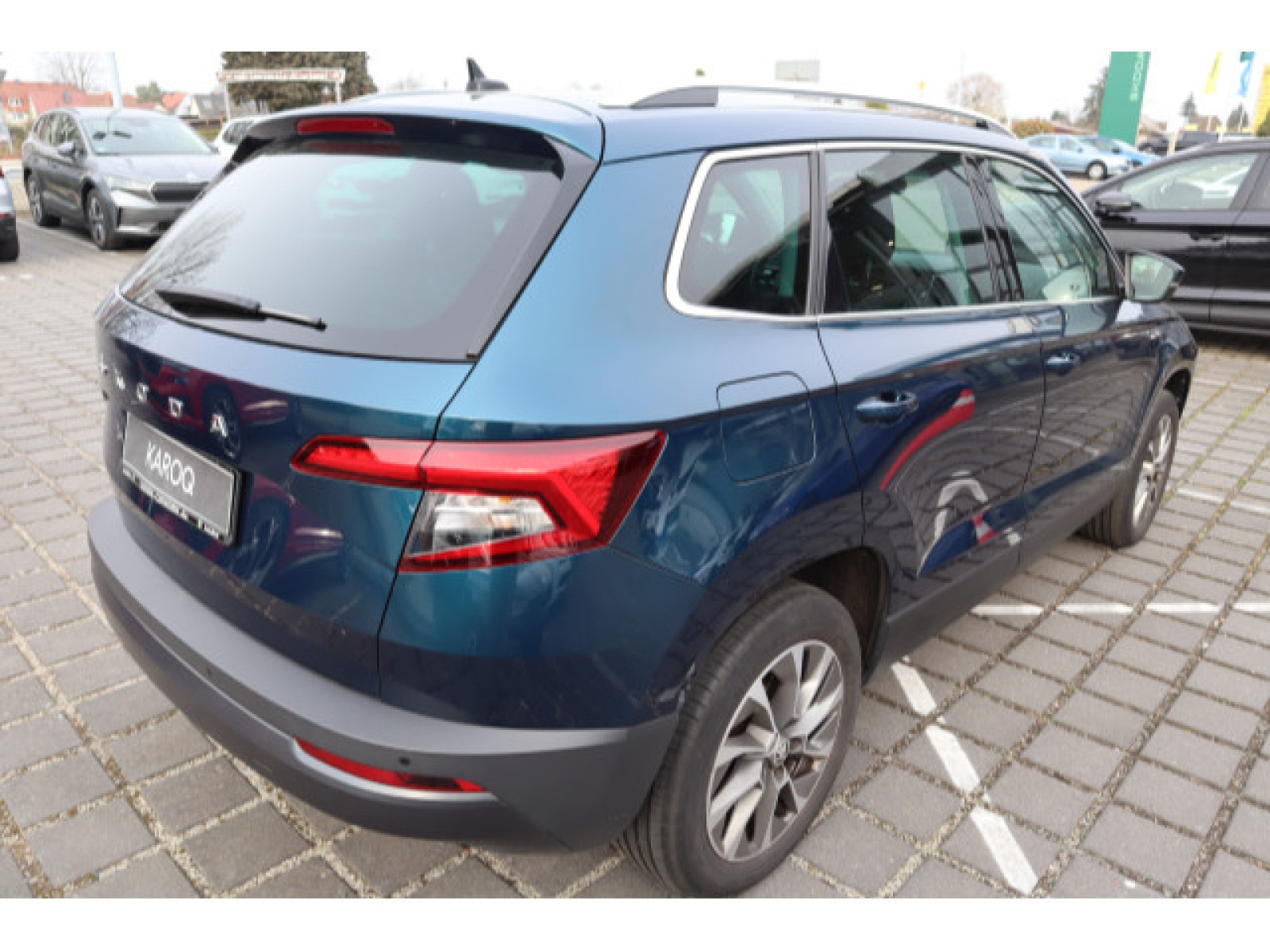 diagonalansicht-hinten-aussen