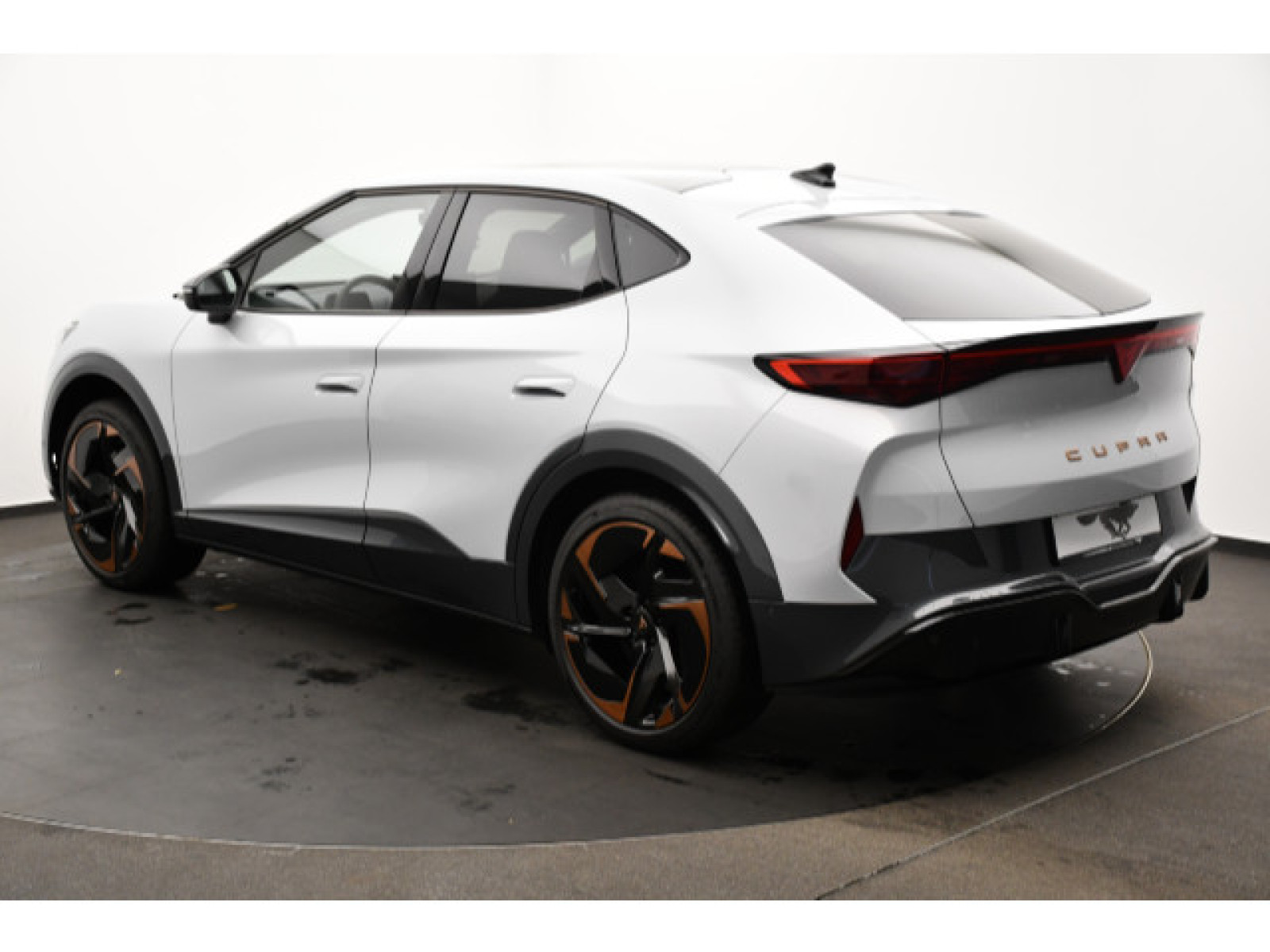 diagonalansicht-hinten-aussen