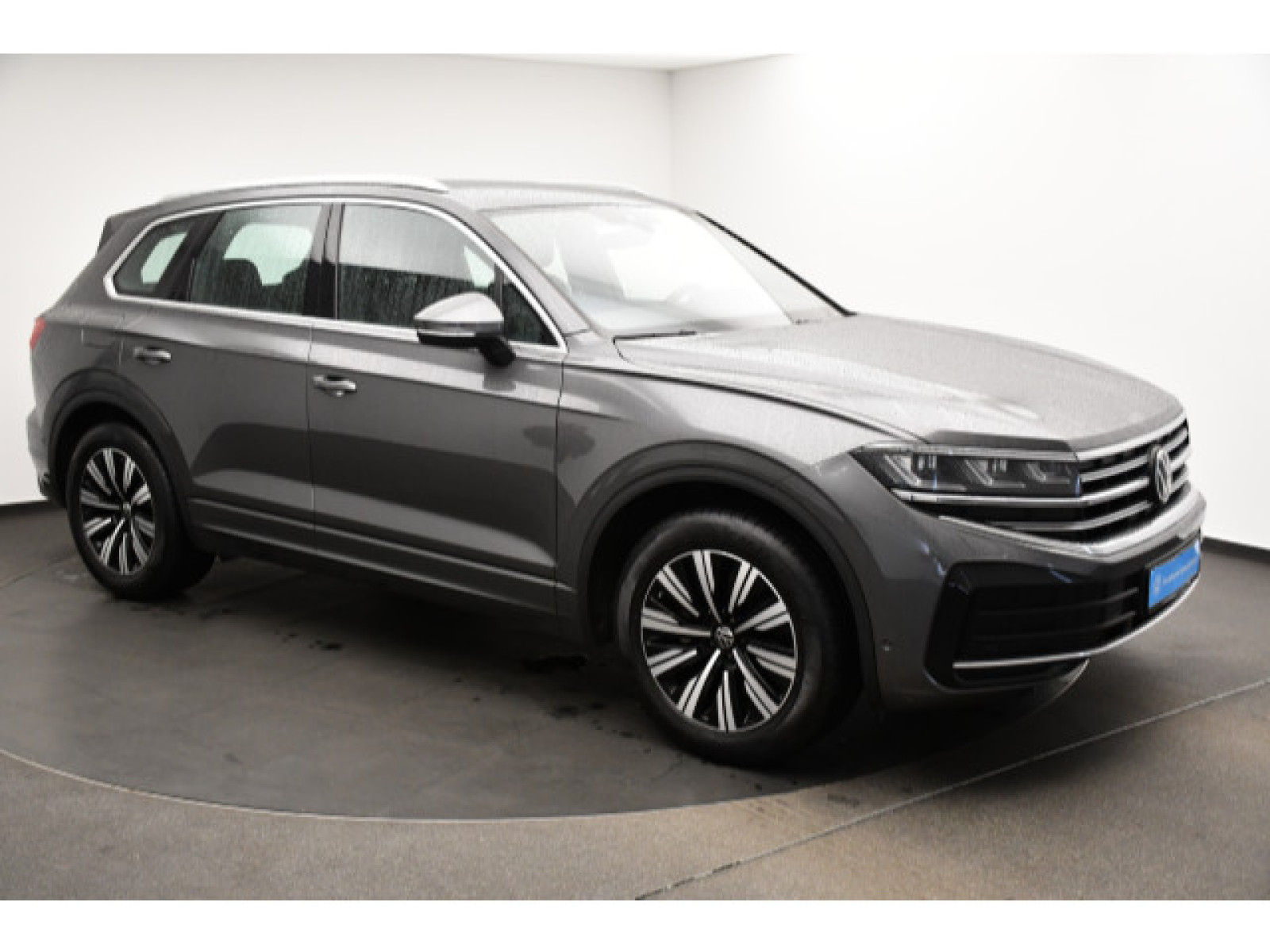 diagonal-frontansicht-aussen