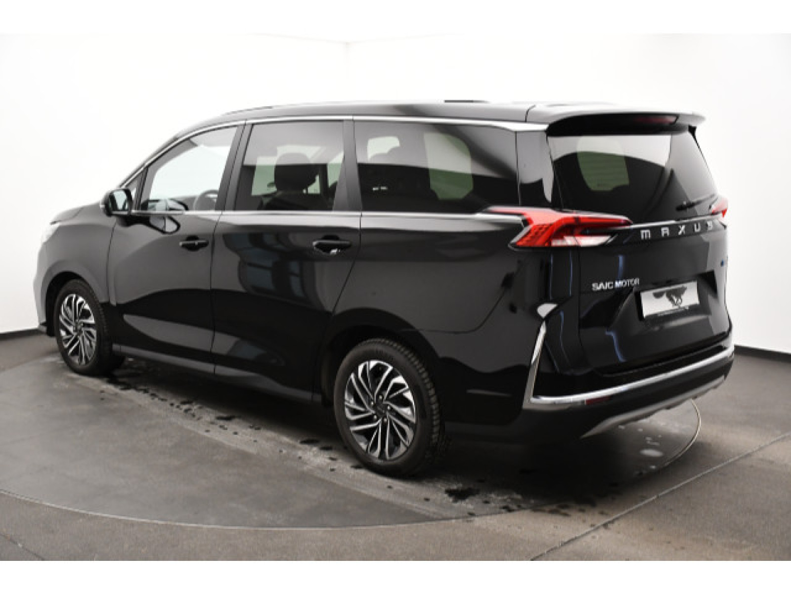 diagonalansicht-hinten-aussen