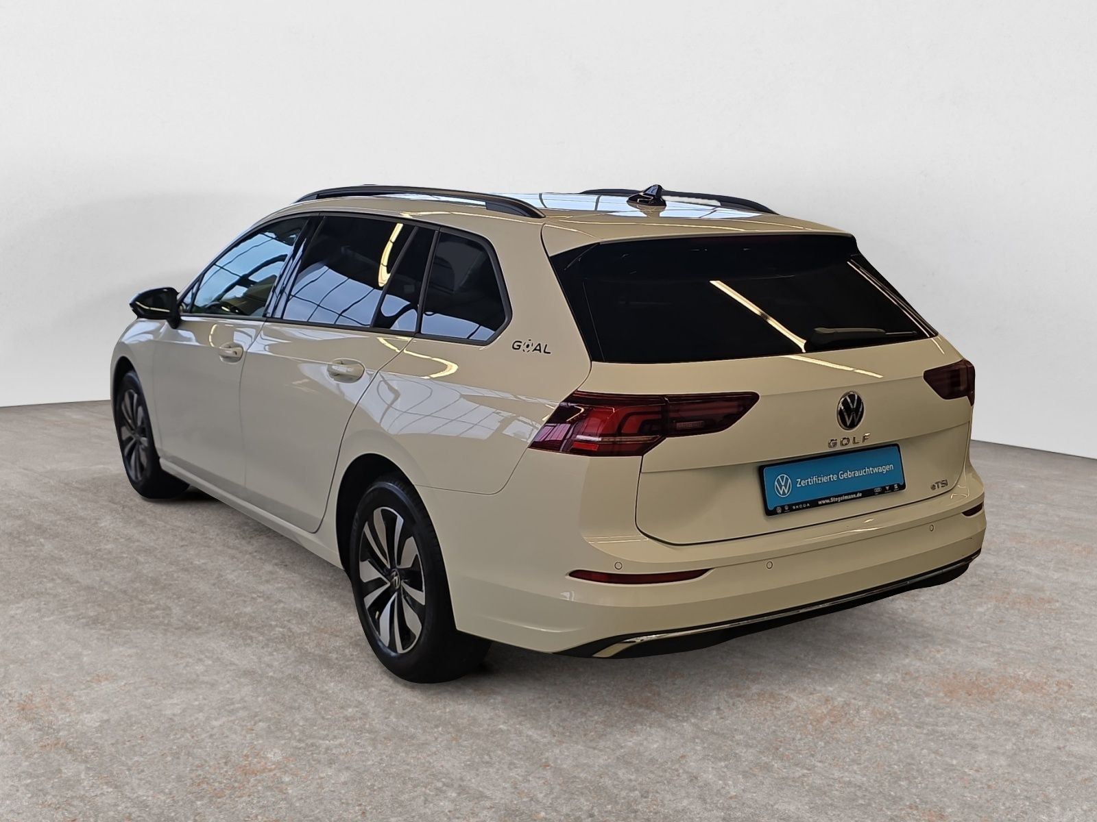 diagonalansicht-hinten-aussen